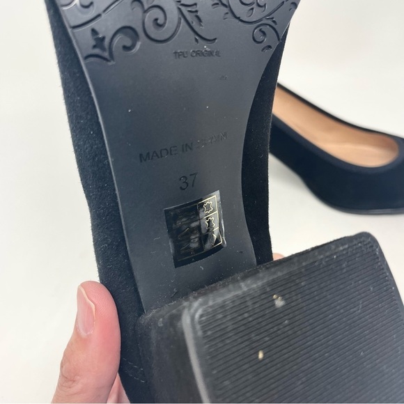 Brenda Zaro Black Suede Pumps Made in Spain Size 37 - Picture 9 of 11